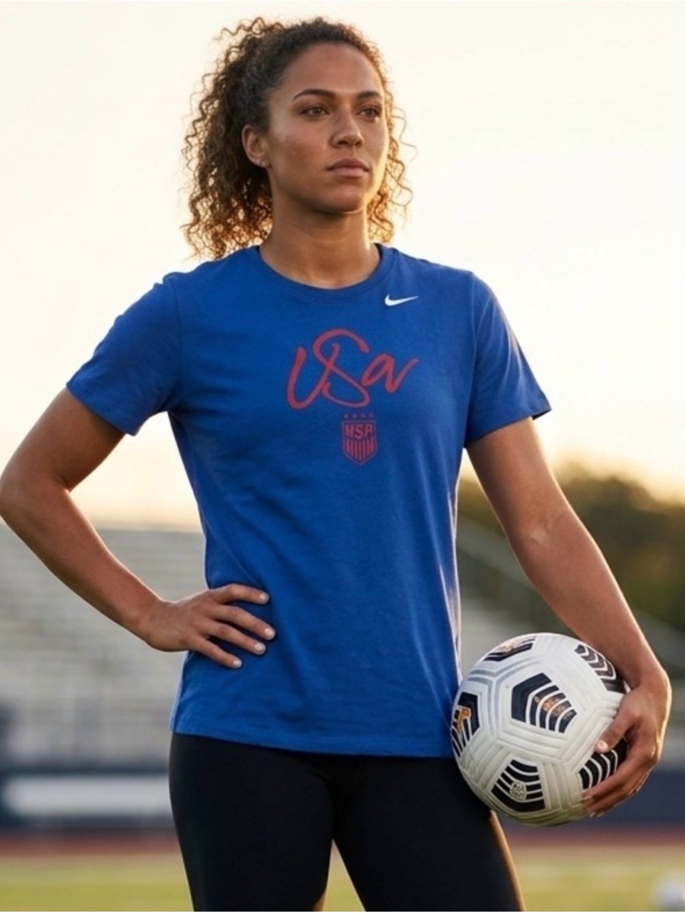 Nike USA USWNT Soccer Graphic T-Shirt Short Sleeve Royal Blue Women’s Size XL